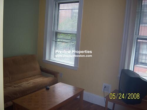 Studio bed, 1 bath apartment for rent at 72 Revere St Unit 1FP, Beacon Hill — photo 7 of 8