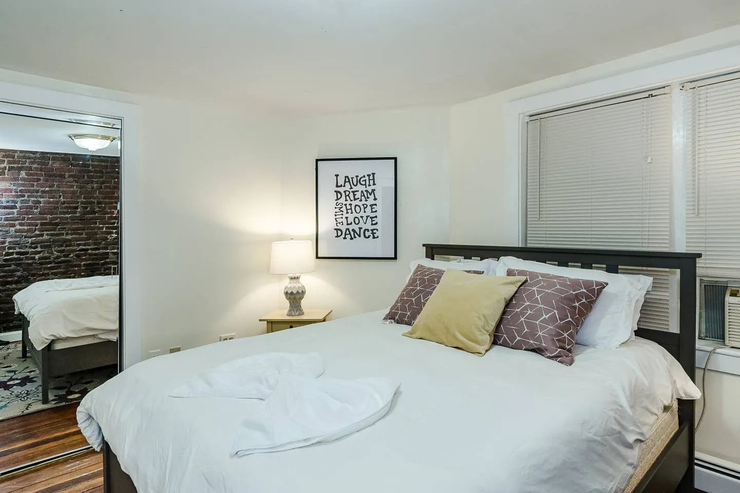 1 bed, 1 bath apartment for rent at 72 Revere St Unit A, Beacon Hill — photo 3 of 10