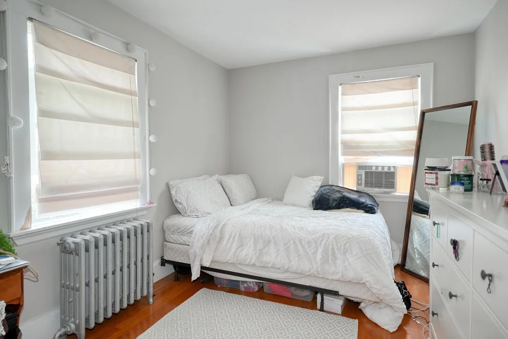 4 bed, 1 bath apartment for rent at 72 Richardson Rd, Belmont — photo 22 of 33