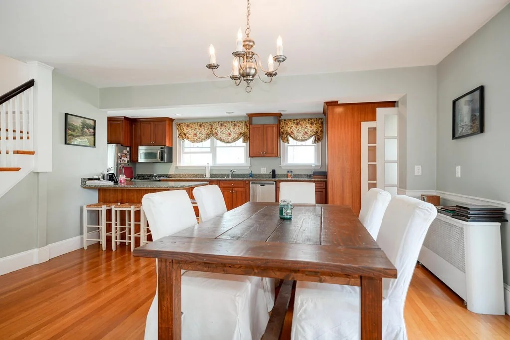 4 bed, 1 bath apartment for rent at 72 Richardson Rd, Belmont — photo 11 of 33
