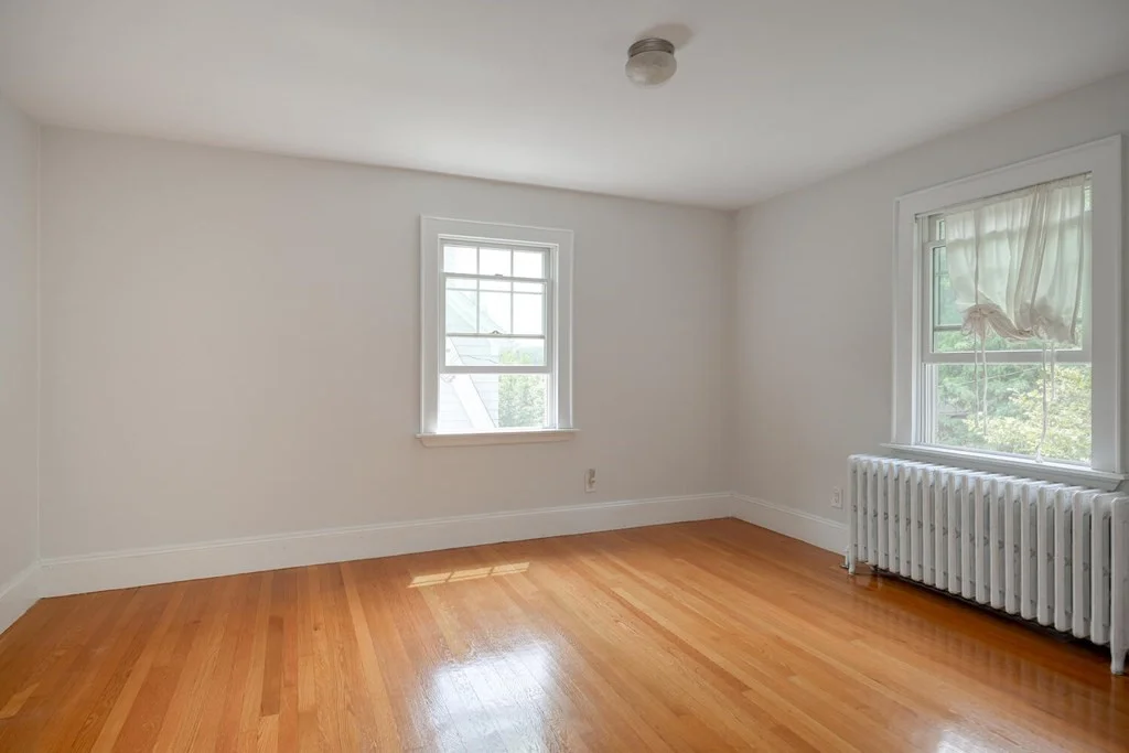 4 bed, 1 bath apartment for rent at 72 Richardson Rd, Belmont — photo 21 of 33
