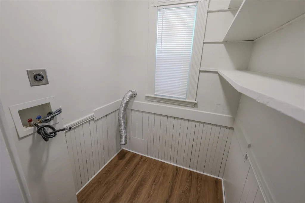 3 bed, 1 bath apartment for rent at 72 Ridgewood St Unit 3, Dorchester — photo 5 of 21