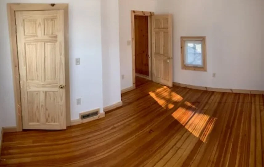 4 bed, 1 bath apartment for rent at 72 Russell St Unit N/A, Hadley — photo 9 of 13