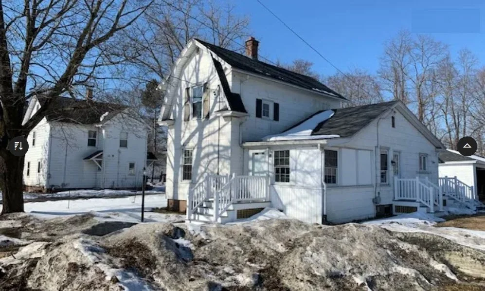 4 bed, 1 bath apartment for rent at 72 Russell St Unit N/A, Hadley — photo 1 of 13