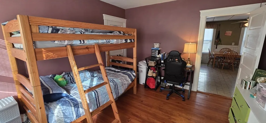 3 bed, 1 bath apartment for rent at 72 Seymour St Unit 2, Worcester — photo 11 of 18