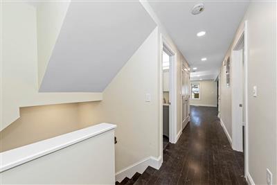 5 bed, 5.5 bath apartment for rent at 72 Stanley Ave Unit 1, South Medford — photo 12 of 24