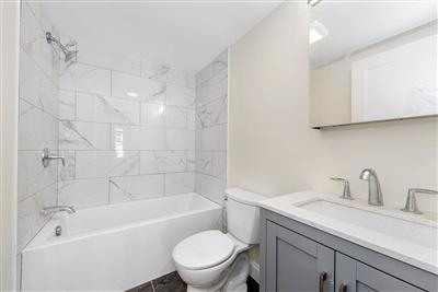 5 bed, 5.5 bath apartment for rent at 72 Stanley Ave Unit 1, South Medford — photo 14 of 24