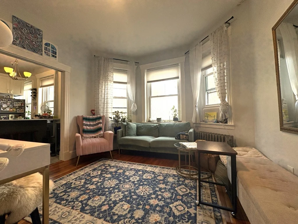 2 bed, 1 bath apartment for rent at 72 Strathmore Rd Unit 2B, Brighton — photo 7 of 12