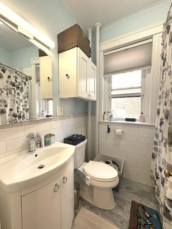 2 bed, 1 bath apartment for rent at 72 Strathmore Rd Unit 2B, Brighton — photo 10 of 12