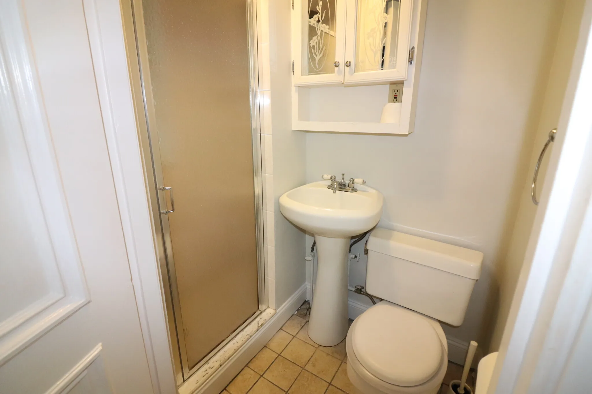 4 bed, 2 bath apartment for rent at 72 Summit Ave Unit 1, Corey Hill — photo 9 of 22