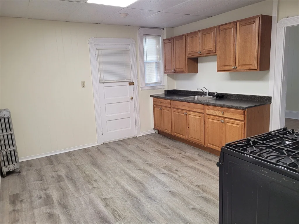 2 bed, 1 bath apartment for rent at 72 Sumner St Unit 2, Revere — photo 7 of 15