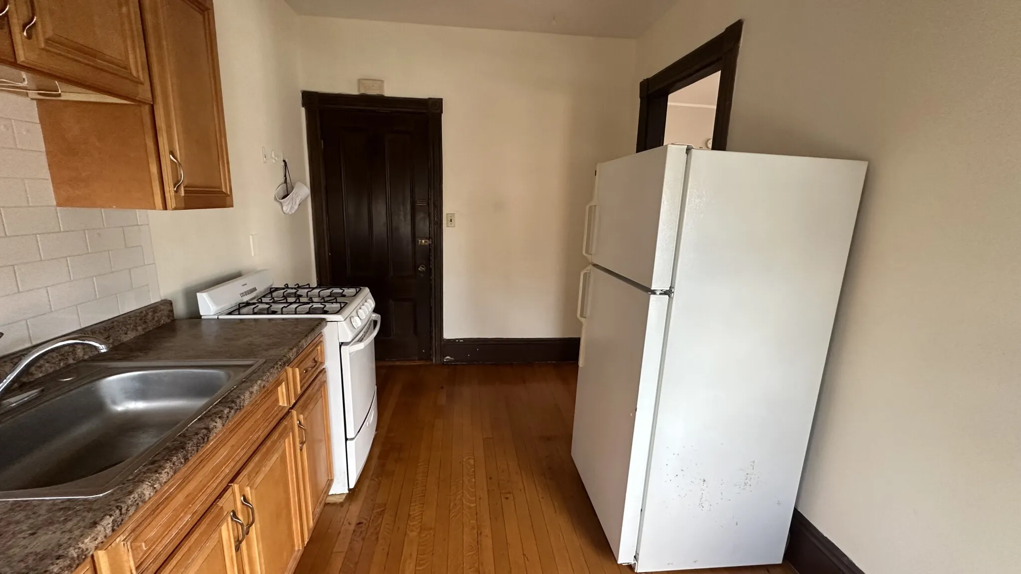 1 bed, 1 bath apartment for rent at 72 Thurston St Unit 2A, Winter Hill — photo 11 of 24