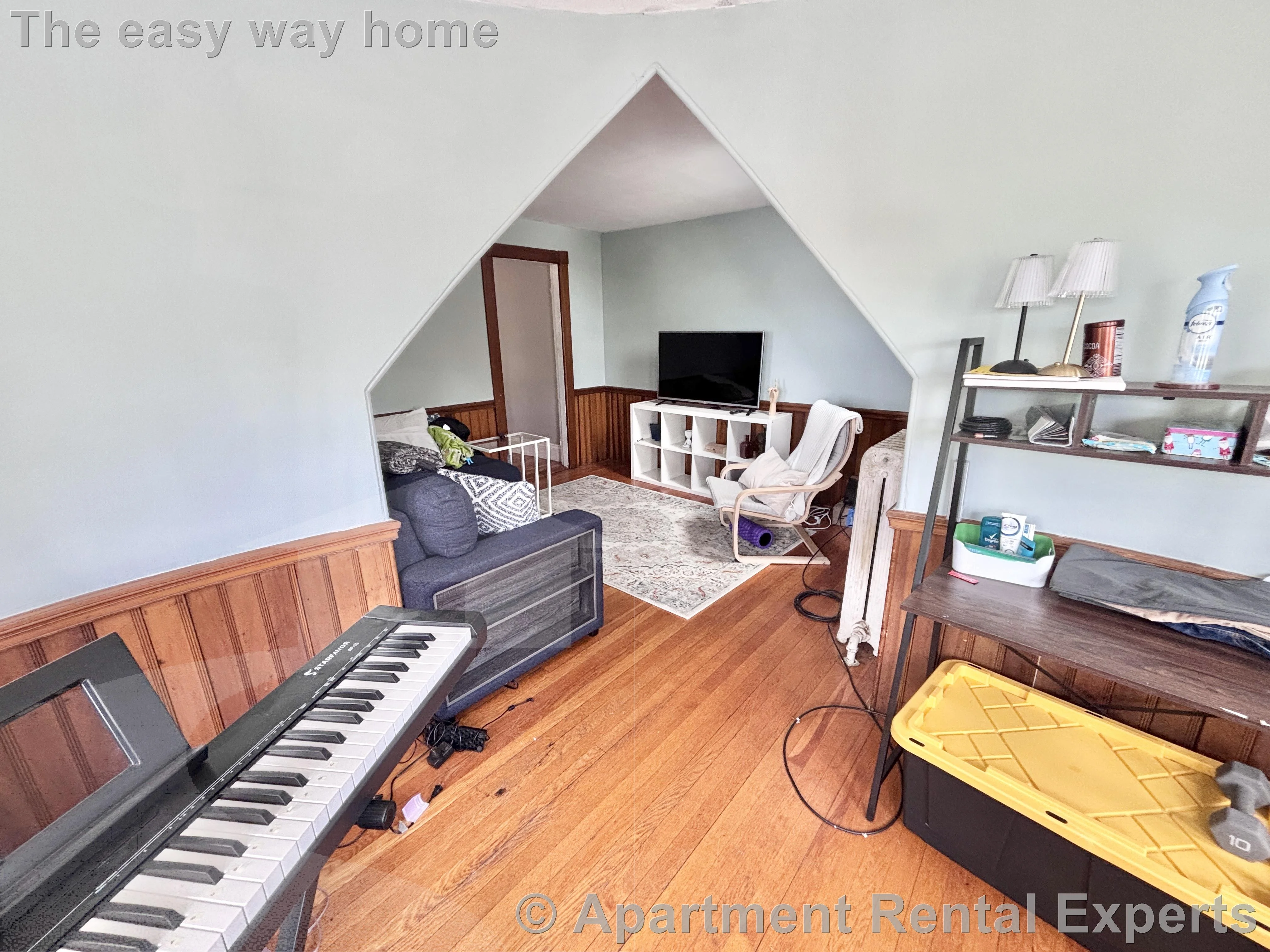 1 bed, 1 bath apartment for rent at 72 Thurston St Unit 3, Winter Hill — photo 4 of 24