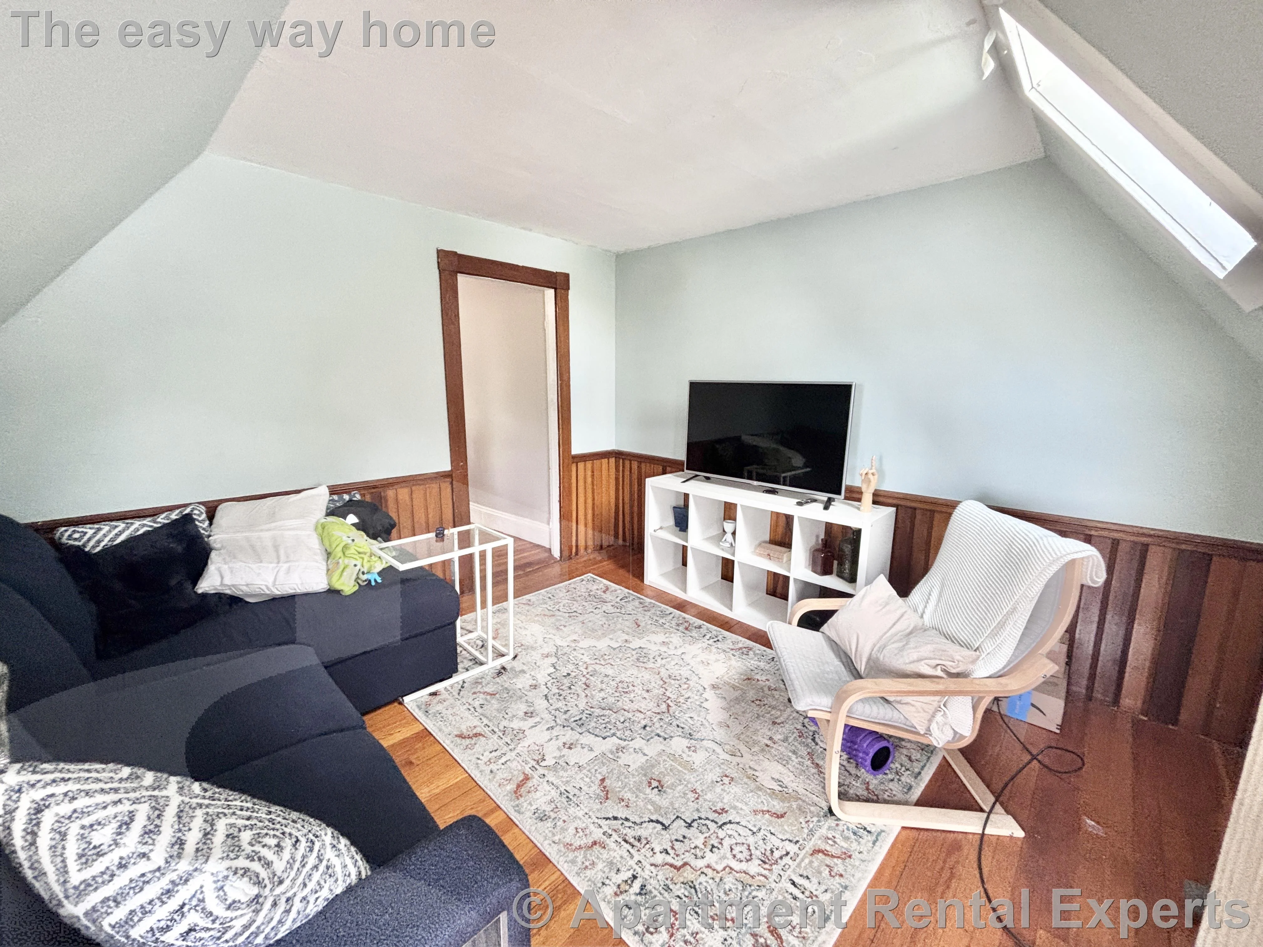 1 bed, 1 bath apartment for rent at 72 Thurston St Unit 3, Winter Hill — photo 3 of 24