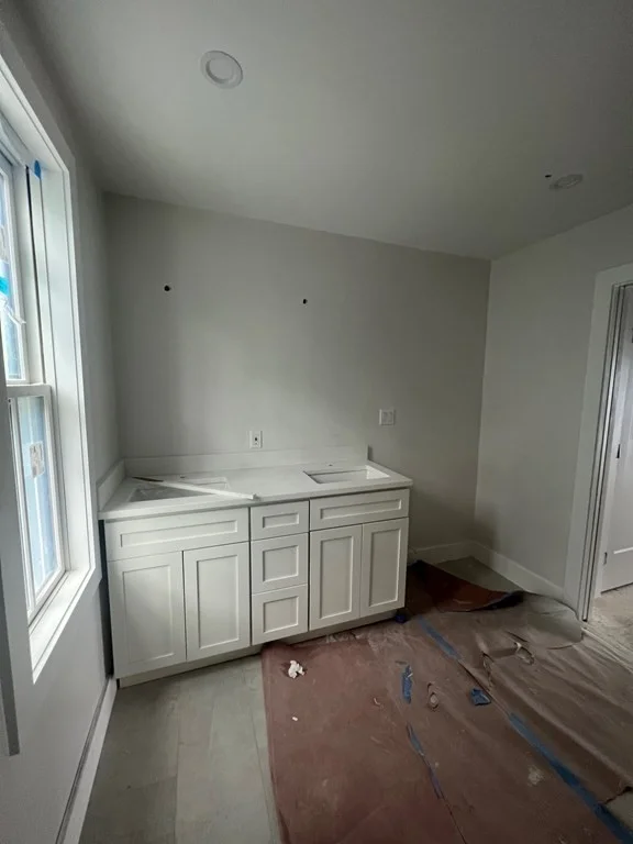 4 bed, 2 bath apartment for rent at 72 Tremont St Unit 72, Boston — photo 6 of 11
