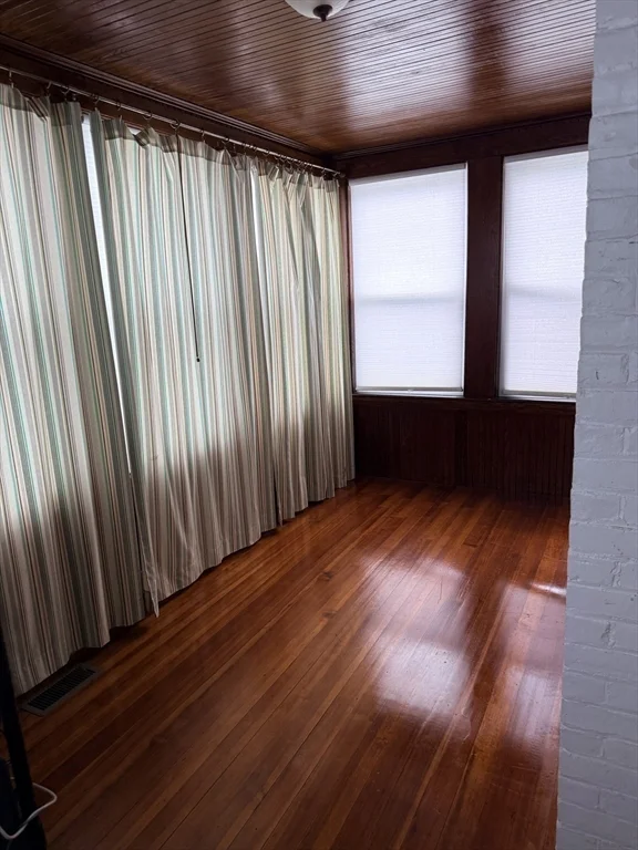 4 bed, 3 bath apartment for rent at 72 Tyndale St Unit 0, Roslindale — photo 23 of 38