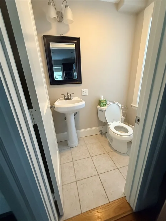 4 bed, 3 bath apartment for rent at 72 Tyndale St Unit 0, Roslindale — photo 26 of 38