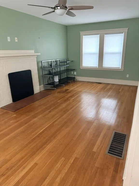 4 bed, 3 bath apartment for rent at 72 Tyndale St Unit 0, Roslindale — photo 10 of 18