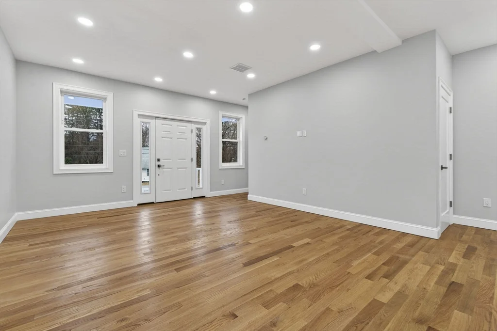 3 bed, 2 bath apartment for rent at 72 Westborough Rd Unit 1, Grafton — photo 5 of 40