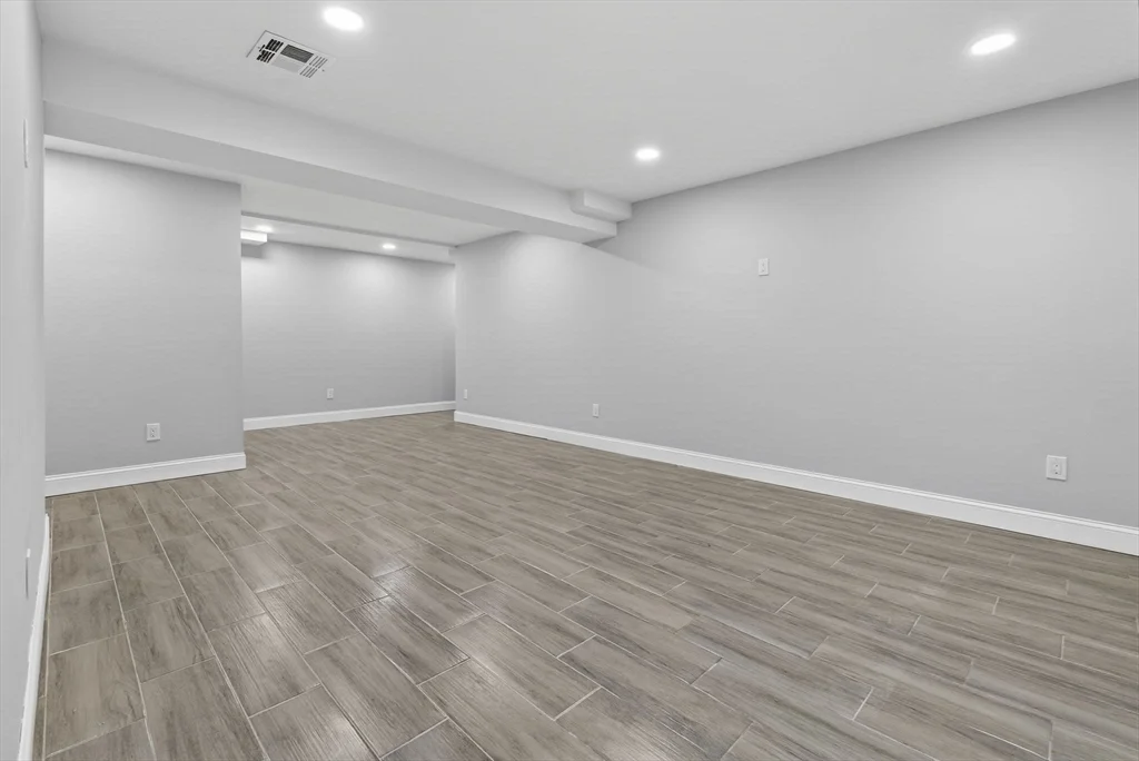 3 bed, 2 bath apartment for rent at 72 Westborough Rd Unit 1, Grafton — photo 30 of 40