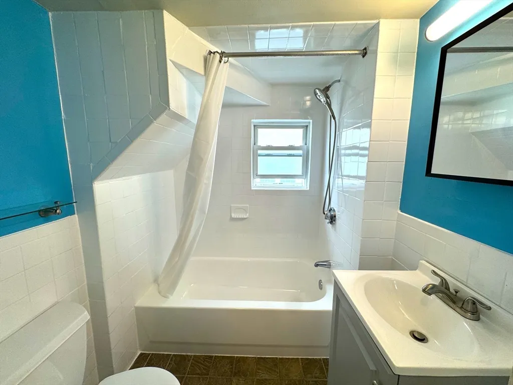 2 bed, 1 bath apartment for rent at 72 Winchester St Unit 1, Medford — photo 14 of 22