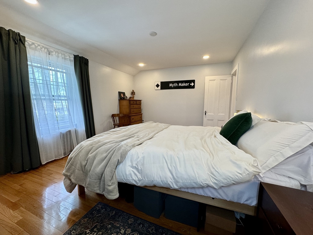 2 bed, 1 bath apartment for rent at 72 Windsor Rd Unit 1, Salisbury Road - Corey Farm — photo 9 of 16