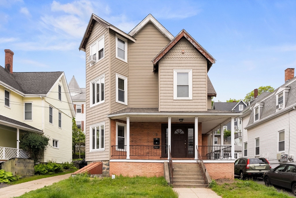1 bed, 1 bath apartment for rent at 72 Wyoming Ave Unit 1, Malden — photo 3 of 12