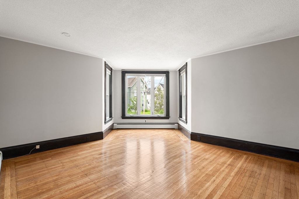 1 bed, 1 bath apartment for rent at 72 Wyoming Ave Unit 1, Malden — photo 5 of 12