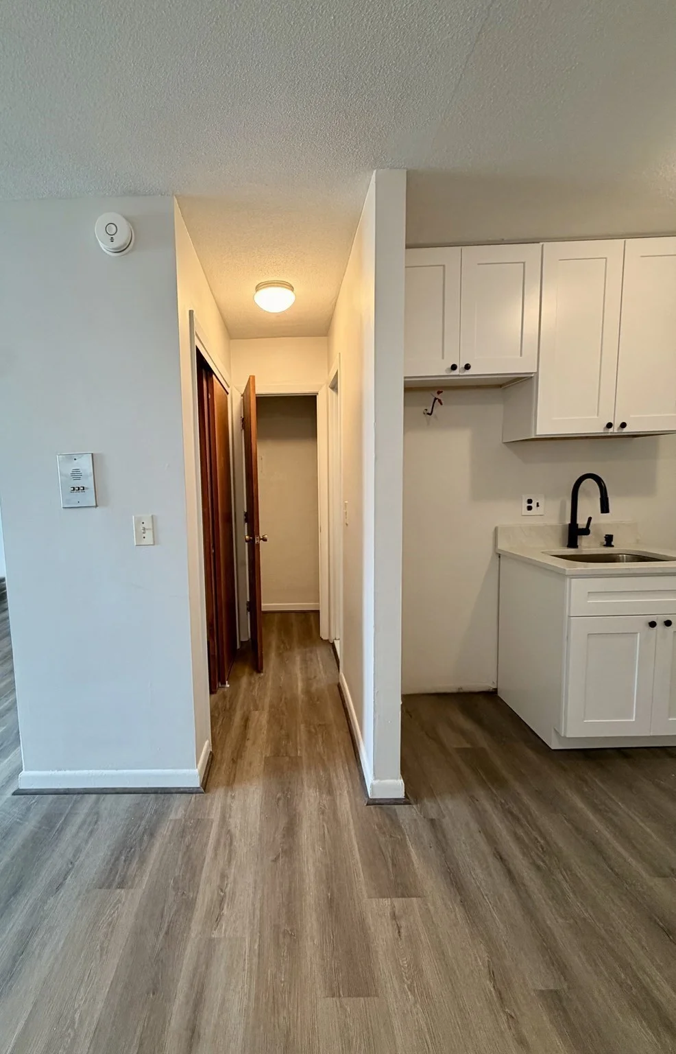 Studio bed, 1 bath apartment for rent at 720 Bennington St Unit 204, East Boston — photo 5 of 9