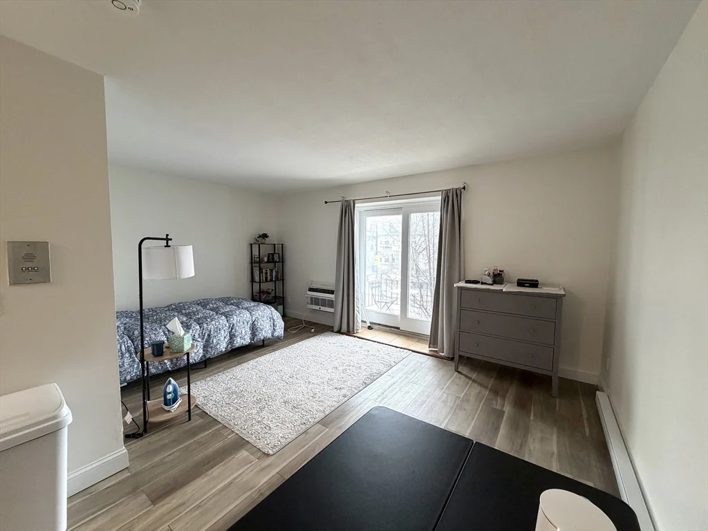 Studio bed, 1 bath apartment for rent at 720 Bennington St Unit 207, East Boston — photo 1 of 9