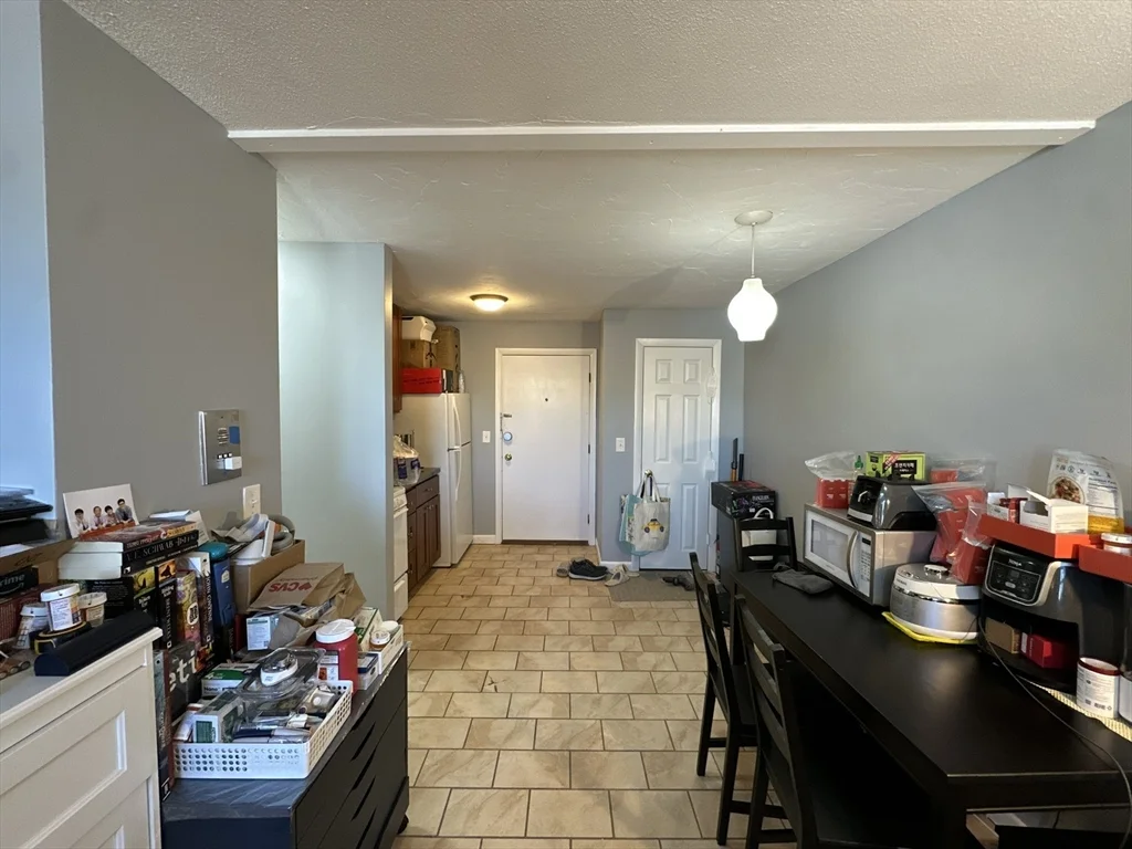 Studio bed, 1 bath apartment for rent at 720 Bennington St Unit 304, East Boston — photo 4 of 7