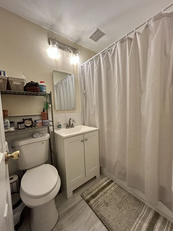 1 bed, 1 bath apartment for rent at 720 Bennington Unit 104, East Boston — photo 9 of 10