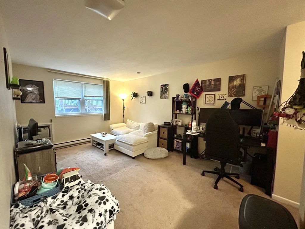 1 bed, 1 bath apartment for rent at 720 Bennington Unit 104, East Boston — photo 1 of 10