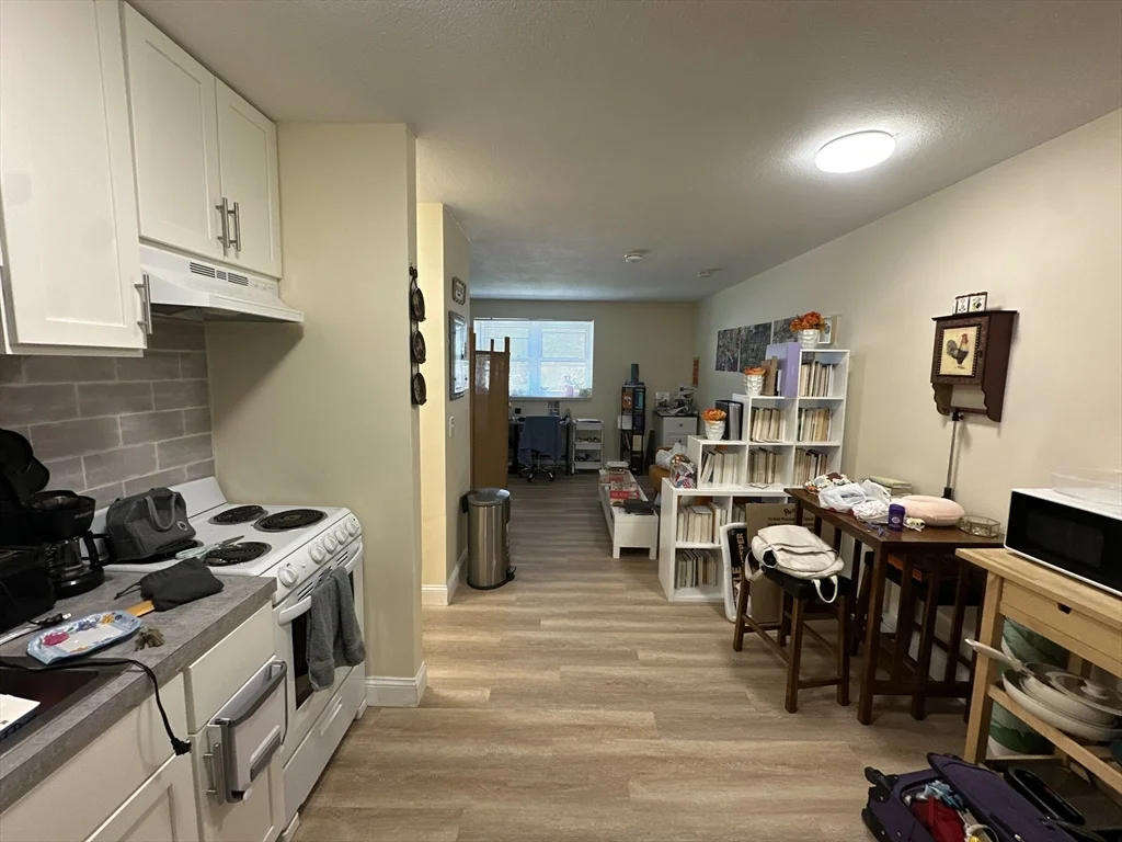 Studio bed, 1 bath apartment for rent at 720 Bennington Unit 106, East Boston — photo 4 of 9