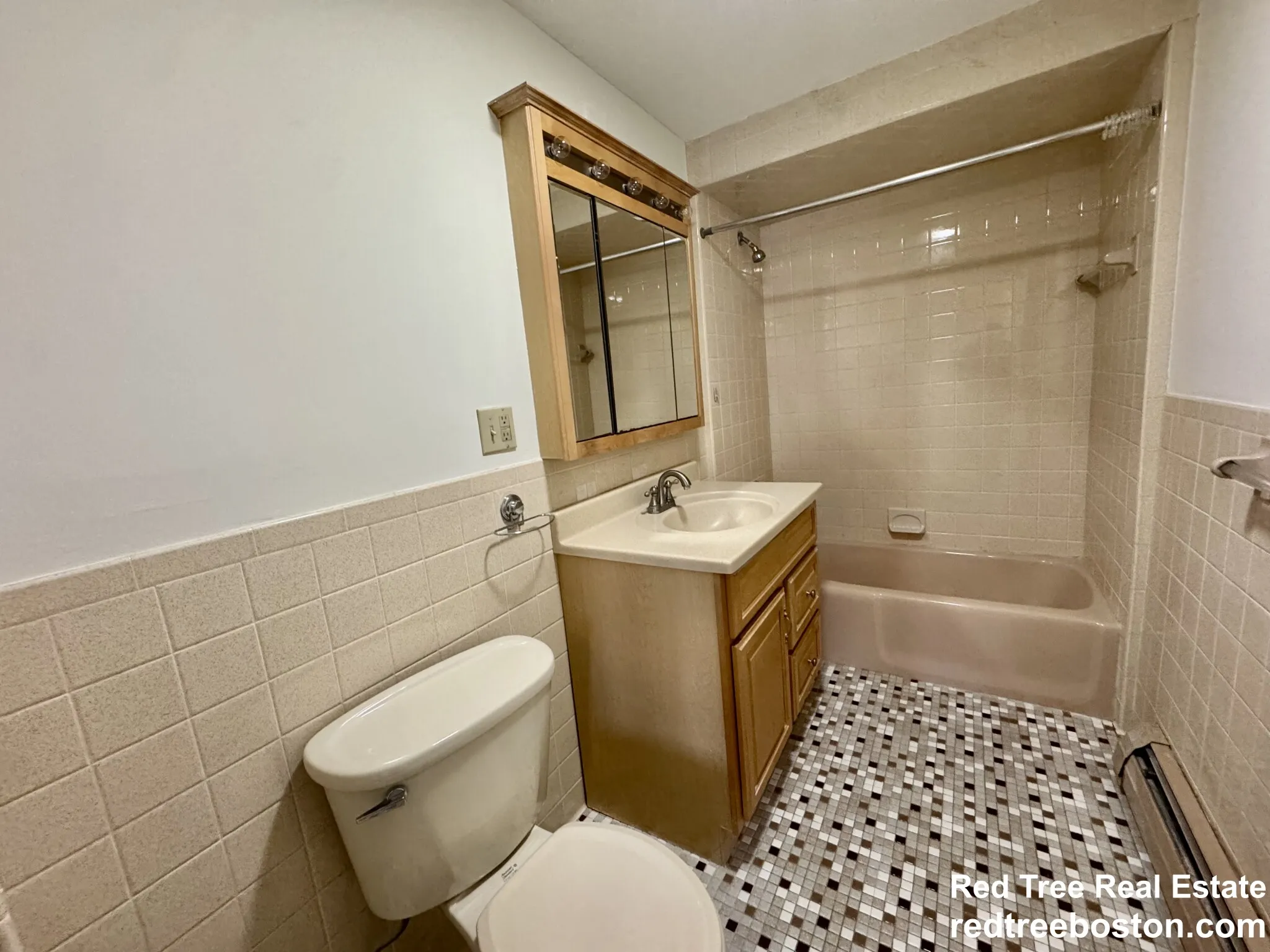 1 bed, 1 bath apartment for rent at 720 Cambridge St Unit 2, Wellington-Harrington — photo 7 of 21