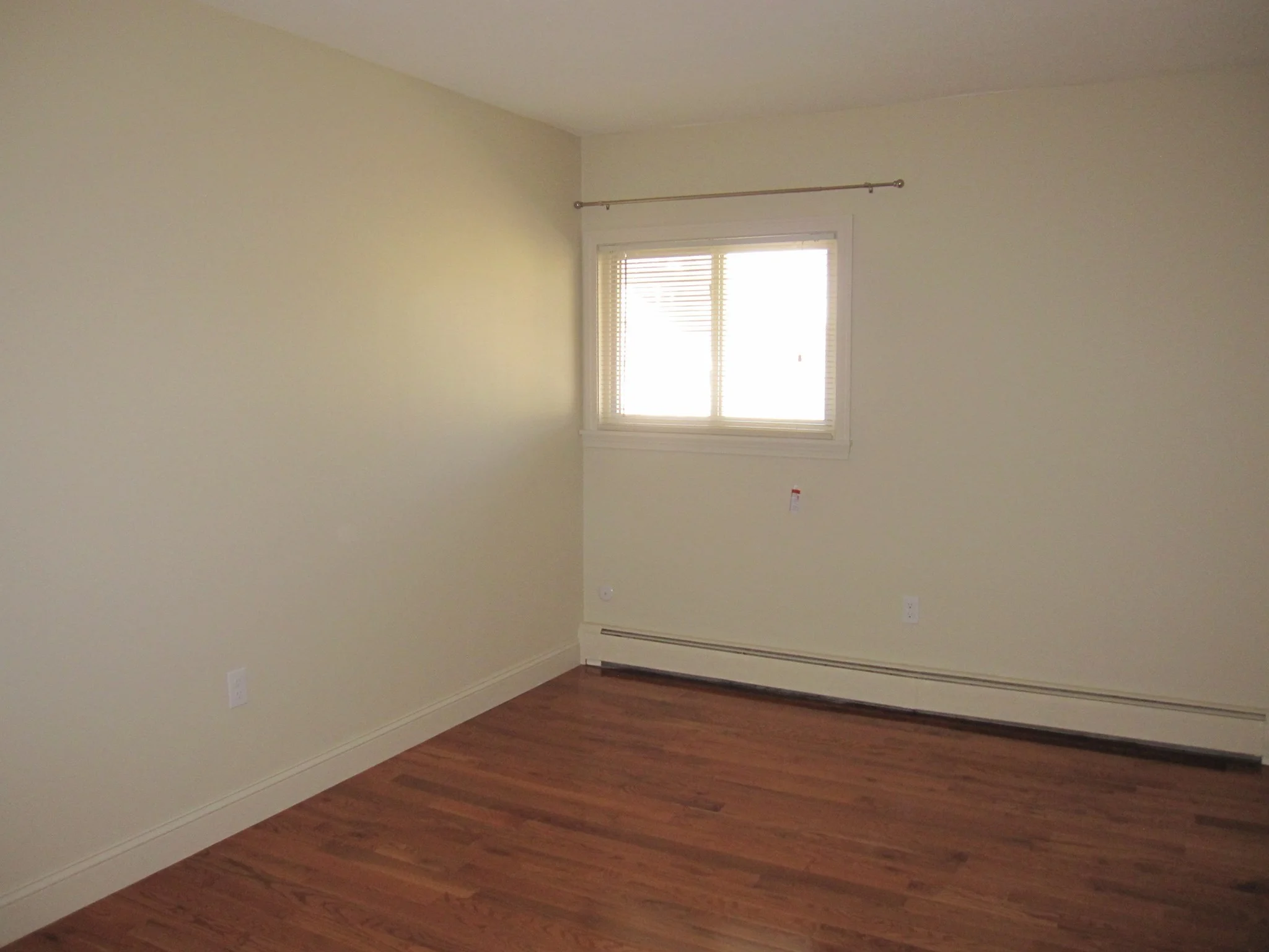2 bed, 1 bath apartment for rent at 720 Main St Unit 10, Weymouth — photo 7 of 24