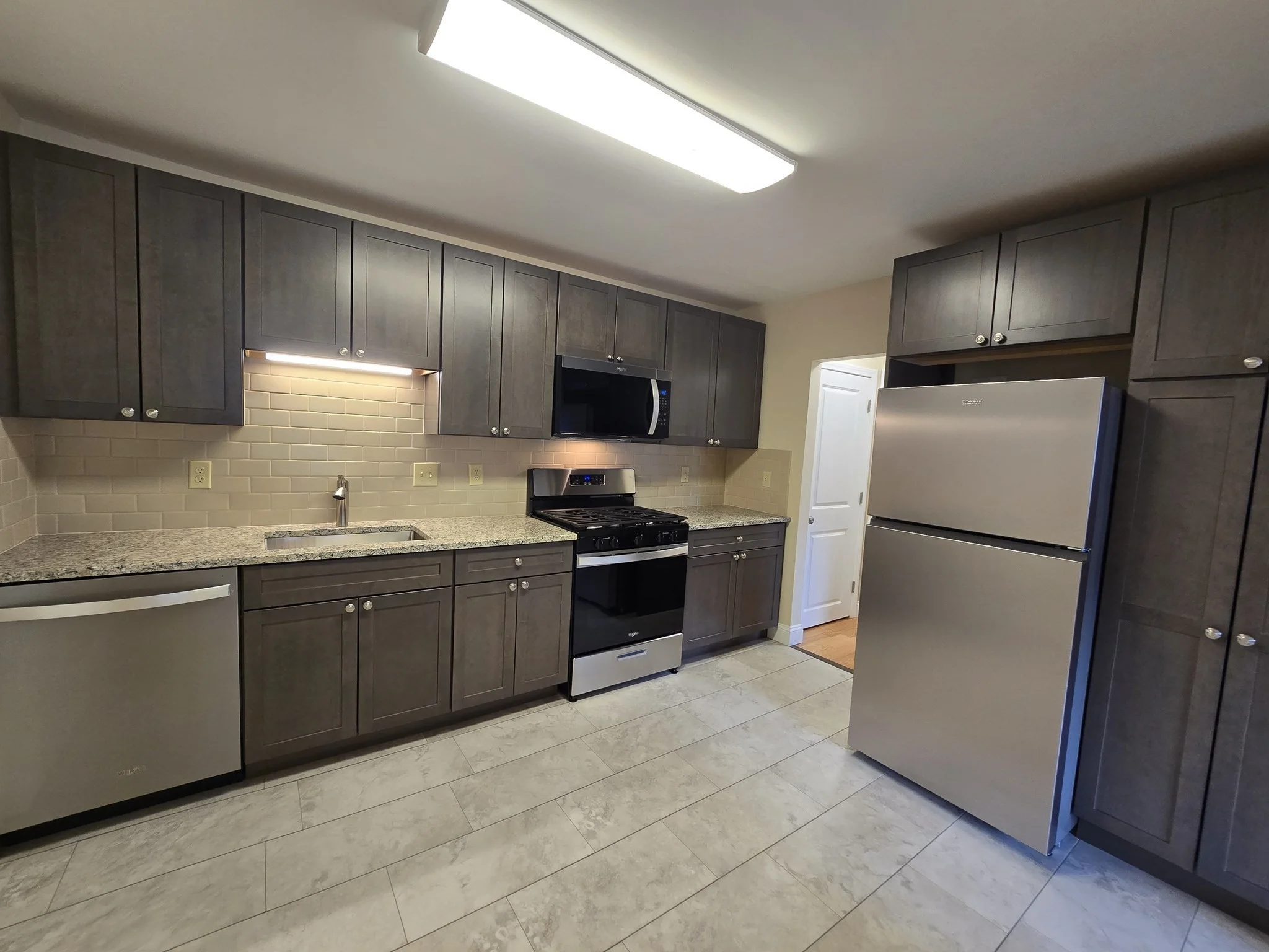 1 bed, 1 bath apartment for rent at 720 Main St Unit 9, Weymouth — photo 2 of 25