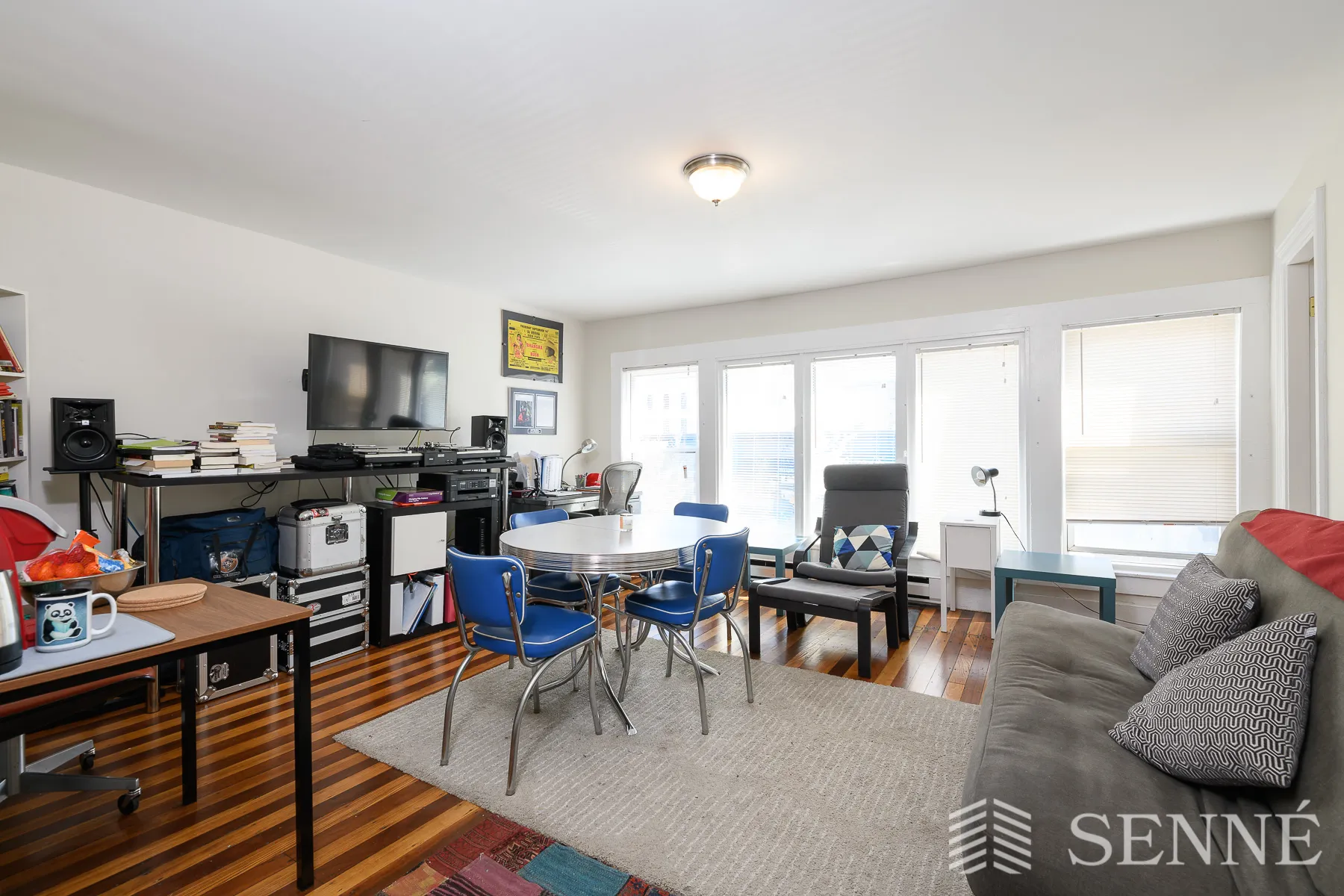 1 bed, 1 bath apartment for rent at 720 Massachusetts Ave Unit 1, Riverside — photo 1 of 7