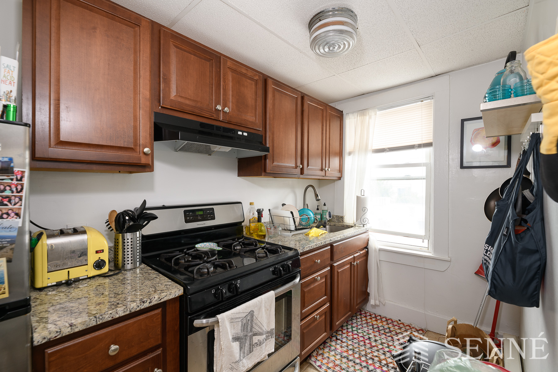 1 bed, 1 bath apartment for rent at 720 Massachusetts Ave Unit 5, Riverside