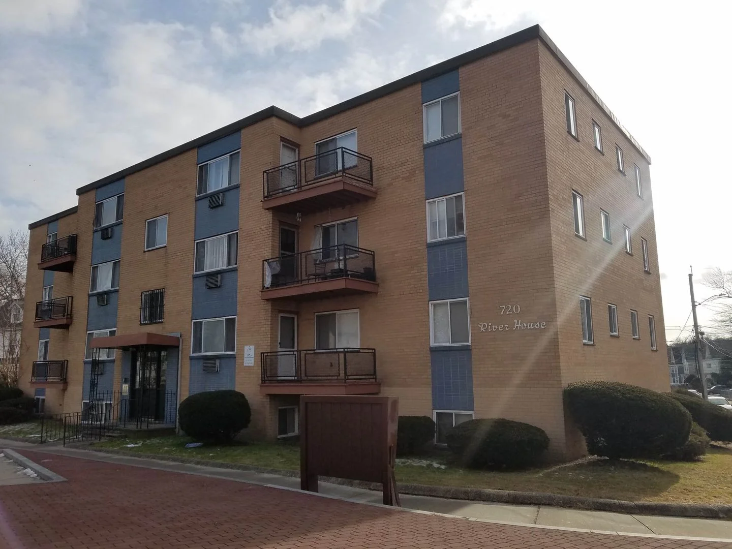 2 bed, 1 bath apartment for rent at 720 River St Unit 10, Mattapan — photo 2 of 4