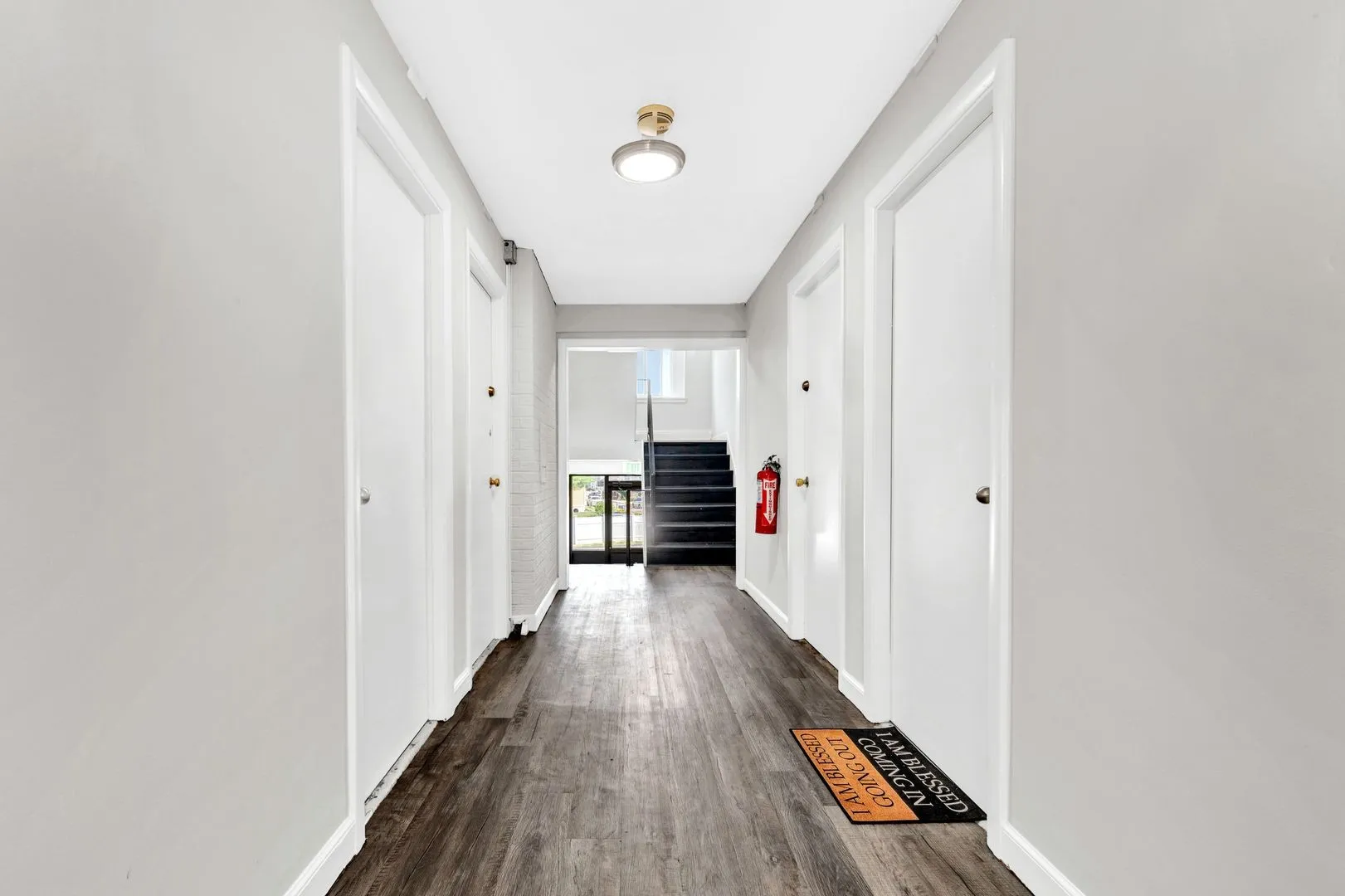 2 bed, 1 bath apartment for rent at 720 River St Unit 30, Hyde Park — photo 6 of 8