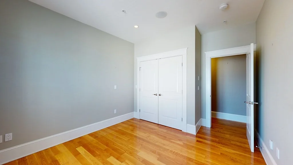 2 bed, 2 bath apartment for rent at 721 E 6th St Unit 4, South Boston — photo 10 of 23