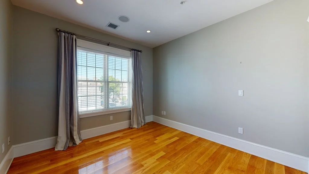 2 bed, 2 bath apartment for rent at 721 E 6th St Unit 4, South Boston — photo 9 of 23