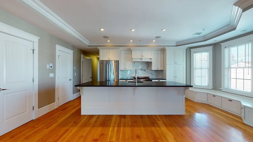 2 bed, 2 bath apartment for rent at 721 E 6th St Unit 4, South Boston — photo 4 of 23