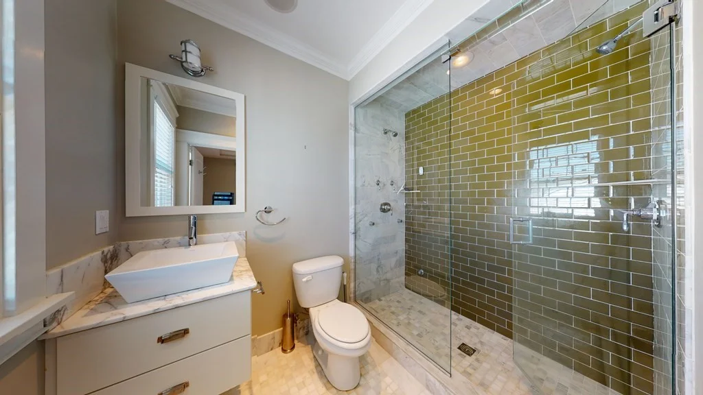 2 bed, 2 bath apartment for rent at 721 E 6th St Unit 4, South Boston — photo 14 of 23