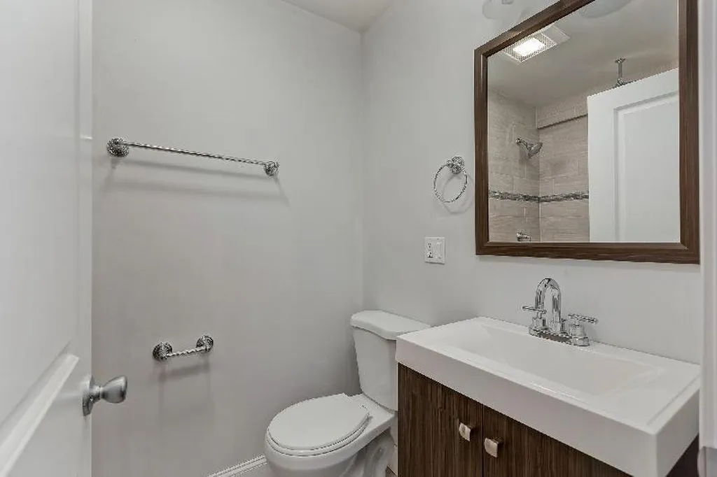 4 bed, 1 bath apartment for rent at 721 Parker St Unit 4, Mission Hill — photo 7 of 7