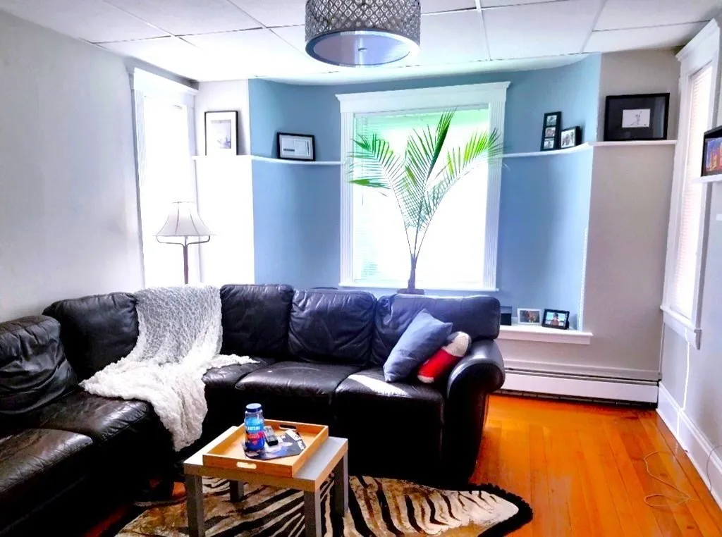 1 bed, 1 bath apartment for rent at 722 Adams St Unit 1, Dorchester — photo 1 of 10