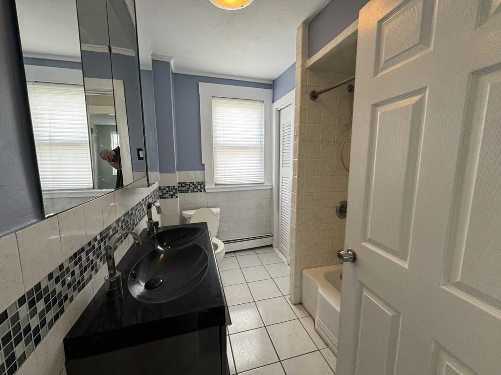 5 bed, 2 bath apartment for rent at 722 Adams St Unit 2, Dorchester — photo 26 of 32