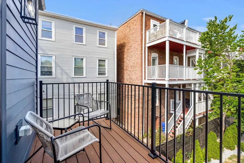 3 bed, 4+ bath apartment for rent at 722 East 5th St Unit 1, South Boston — photo 40 of 42