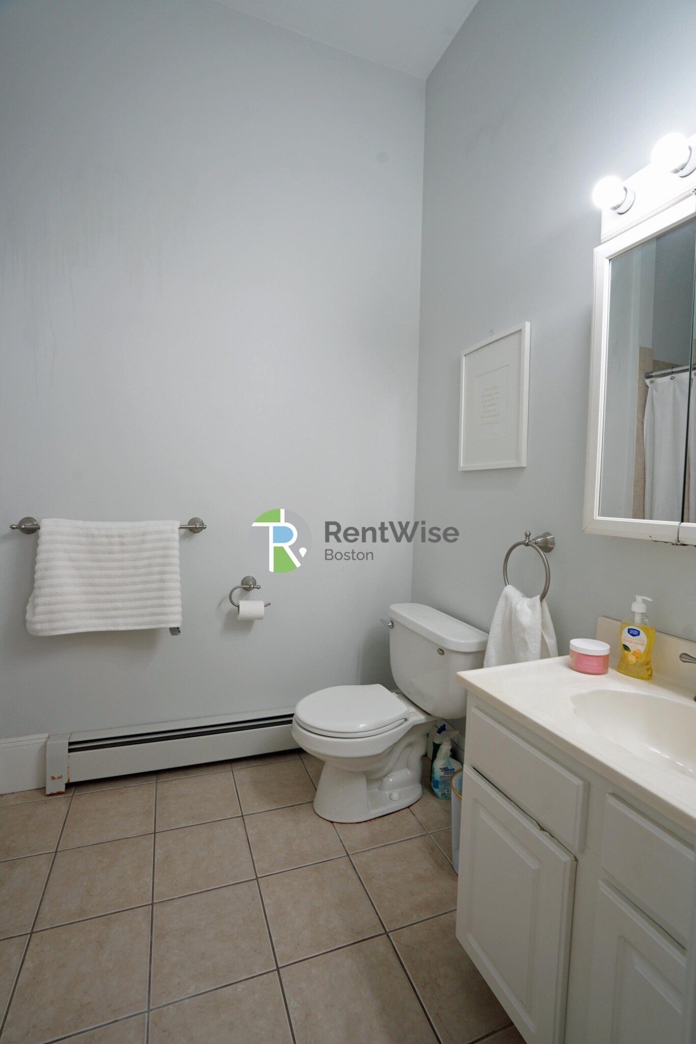 1 bed, 1 bath apartment for rent at 722 6th St Unit 3R, South Boston — photo 7 of 28